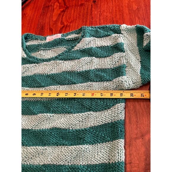 Hand Knit Striped Sweater Teal & Aqua Pullover Long Sleeve Women’s M 21x26 - Picture 4 of 5